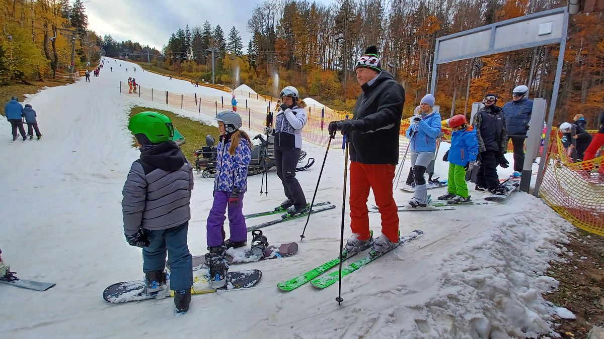 Ve středních Čechách už se lyžuje